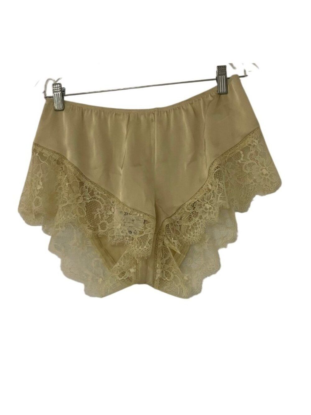 Zara Womens Satin Shorts Lace Trim L Large Vanilla yellow lingerie 1758/616 NWT